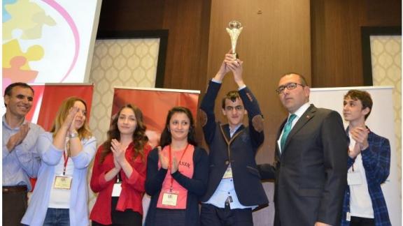 Edirne Liseler Arası Münazara Turnuvasında Muzaffer Atasay Anadolu Lisesi´nin  Başarısı...