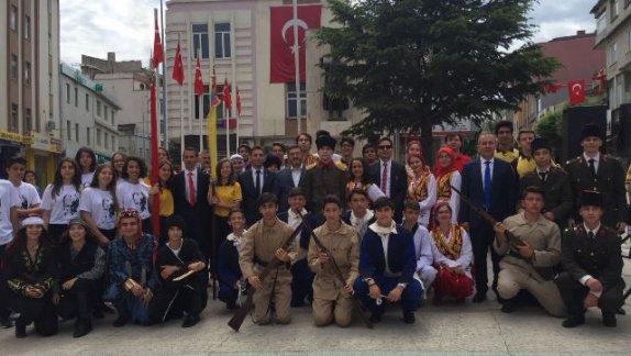 19 Mayıs Atatürkü Anma ve Gençlik ve Spor Bayramı Töreni
