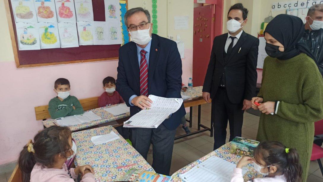 İl Milli Eğitim Müdürümüz Sayın Dr. Önder ARPACI İlçemiz Okullarını Ziyaret Etti.