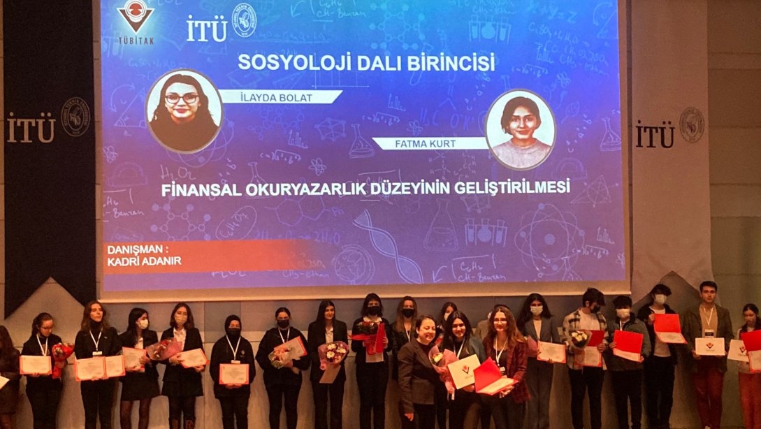 Uzunköprü Anadolu Lisesi Finansal Okuryazarlık Düzeyinin Geliştirilmesi başlıklı projesi ile TÜBİTAK 53.Lise Öğrencileri Araştırma Projeleri İstanbul Avrupa Bölge Yarışması'nda Sosyoloji Dalı Birincisi  olmuştur. 